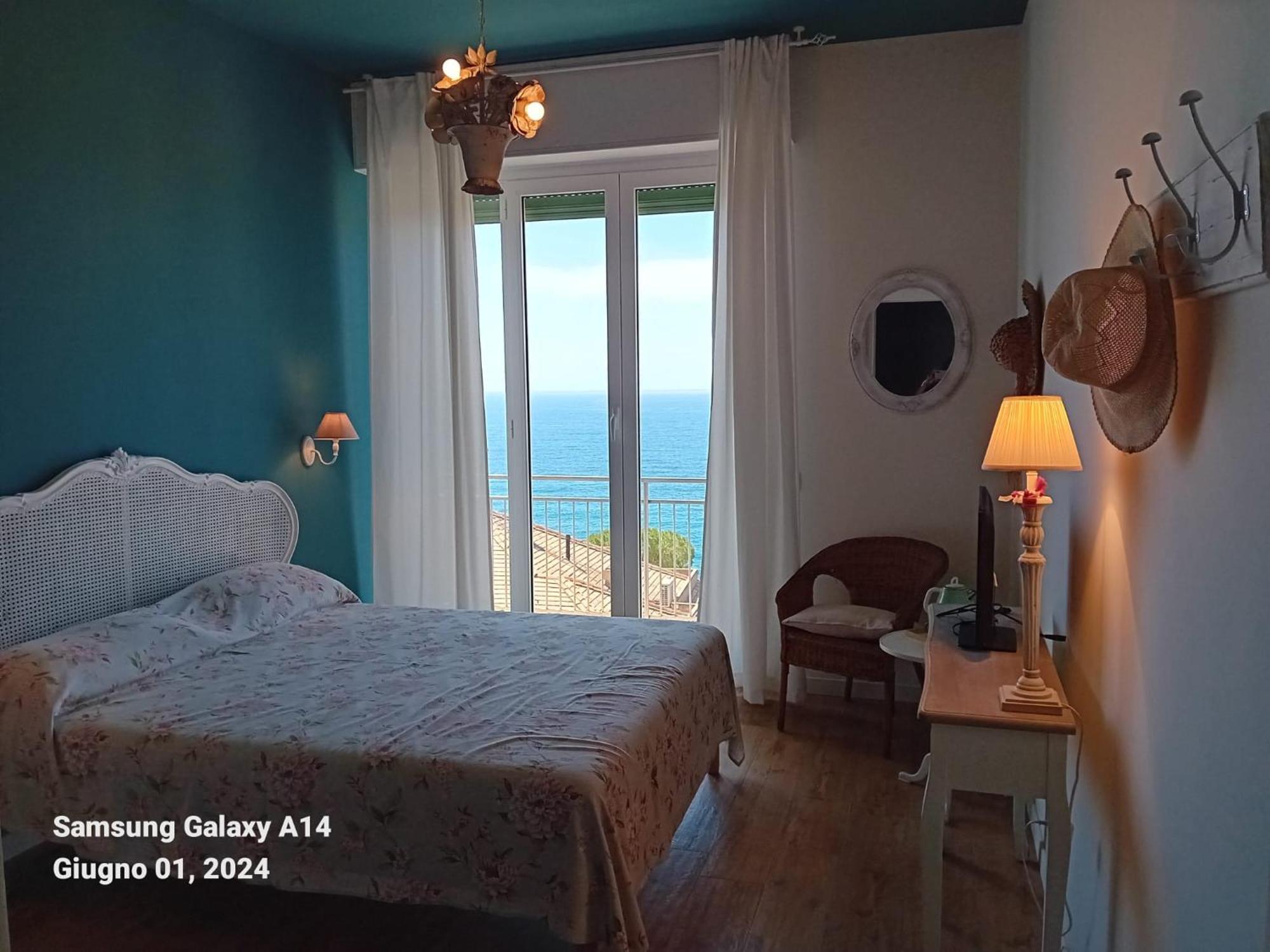 B&B Villa Shiverty Пьеве-Лигуре Экстерьер фото